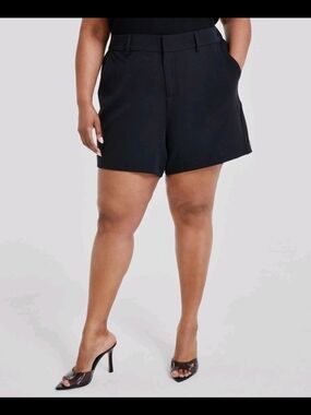 Tailored High-Rise Black Bermuda Shorts